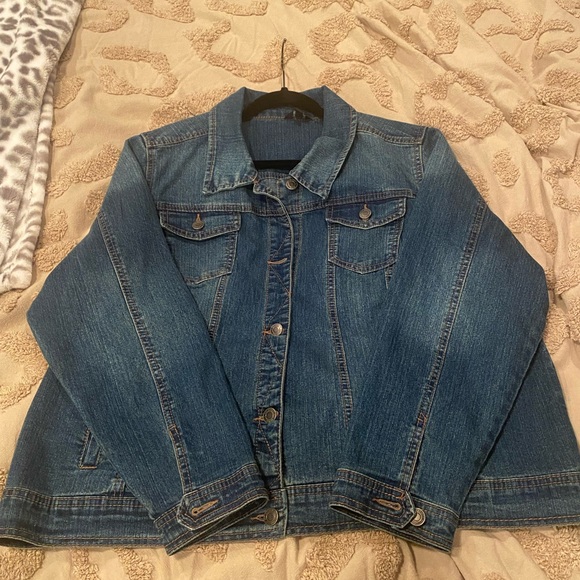 Relativity 2X Women’s Jean Jacket - Picture 3 of 5
